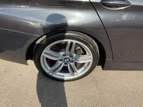BMW 5 Series 520D M SPORT 26