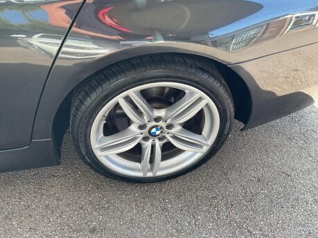 BMW 5 Series 520D M SPORT 27