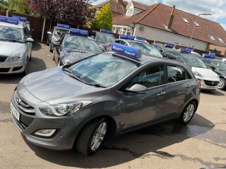 Hyundai i30 STYLE NAV BLUE DRIVE CRDI 4