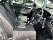 Hyundai i30 STYLE NAV BLUE DRIVE CRDI 16