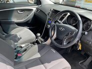 Hyundai i30 STYLE NAV BLUE DRIVE CRDI 17