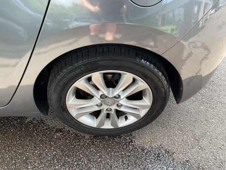 Hyundai i30 STYLE NAV BLUE DRIVE CRDI 24