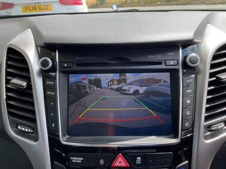 Hyundai i30 STYLE NAV BLUE DRIVE CRDI 26
