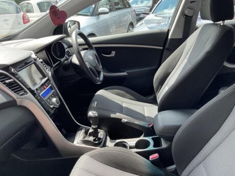 Hyundai i30 STYLE NAV BLUE DRIVE CRDI 34