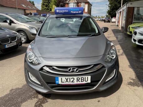 Hyundai i30 1.6 CRDi Blue Drive Style Nav Euro 5 (s/s) 5dr 2