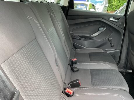 Ford C-Max ZETEC 21