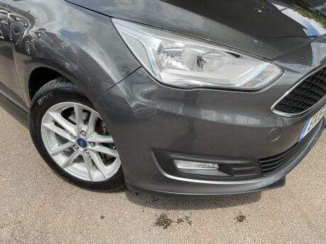 Ford C-Max ZETEC 34