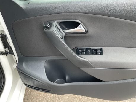 Volkswagen Polo MATCH 23