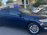 Ford Mondeo ZETEC 8