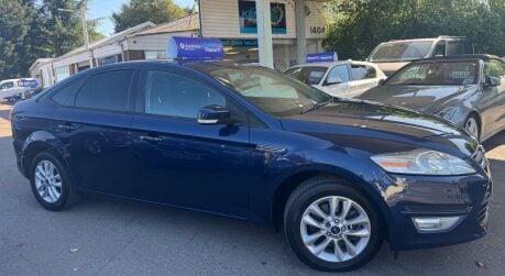 Ford Mondeo ZETEC 8