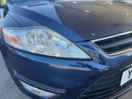 Ford Mondeo ZETEC 11