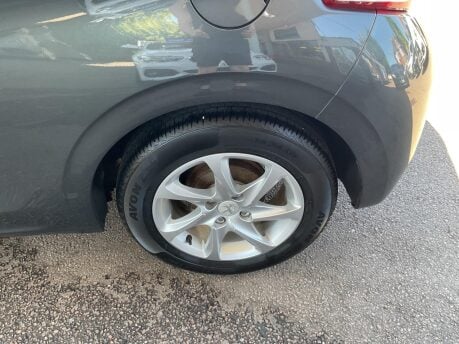 Peugeot 208 ACTIVE HDI 18