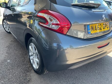 Peugeot 208 ACTIVE HDI 15