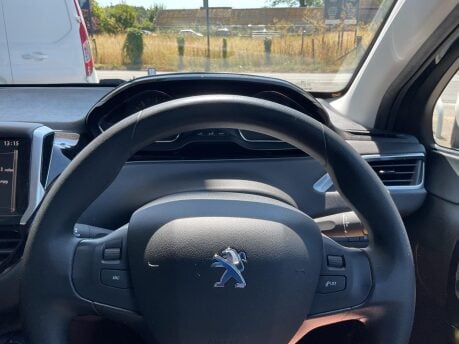 Peugeot 208 ACTIVE HDI 21