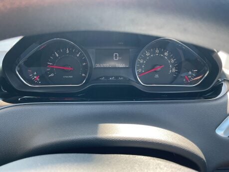 Peugeot 208 ACTIVE HDI 20