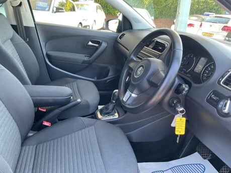 Volkswagen Polo 1.4 Match DSG Euro 5 5dr 27