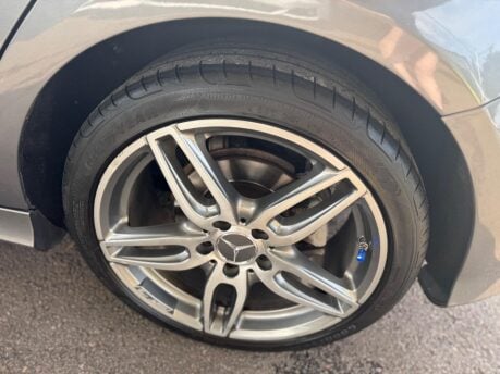 Mercedes-Benz A Class 1.5 A180d AMG Line (Premium) 7G-DCT Euro 6 (s/s) 5dr 16