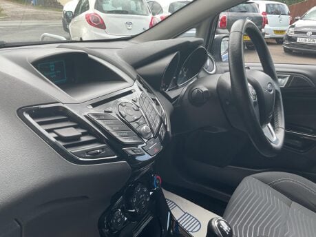 Ford Fiesta 1.25 Zetec Euro 6 3dr 15
