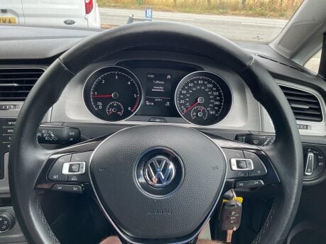 Volkswagen Golf 2.0 TDI BlueMotion Tech Match Euro 5 (s/s) 5dr 29