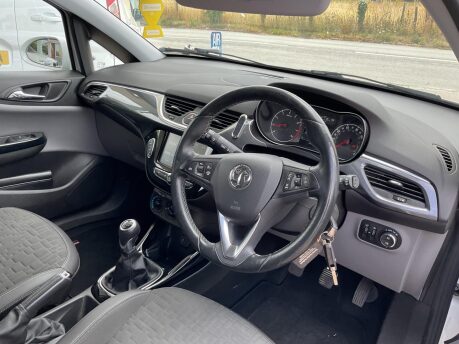 Vauxhall Corsa 1.4i ecoFLEX SE Euro 6 3dr 9