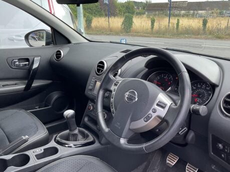 Nissan Qashqai+2 1.6 360 2WD Euro 5 5dr 6