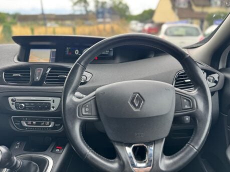 Renault Scenic 1.5 dCi Dynamique Nav Euro 6 (s/s) 5dr 10