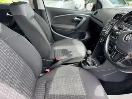 Volkswagen Polo 1.2 TSI BlueMotion Tech SE Euro 6 (s/s) 5dr 28