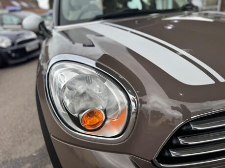 Mini Countryman 2.0 Cooper D Auto Euro 5 5dr 11