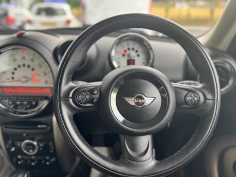 Mini Countryman 2.0 Cooper D Auto Euro 5 5dr 22