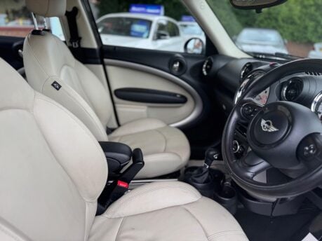 Mini Countryman 2.0 Cooper D Auto Euro 5 5dr 26