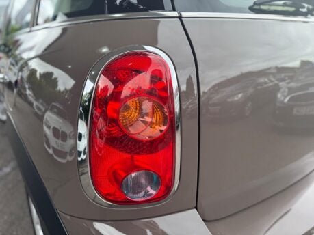 Mini Countryman 2.0 Cooper D Auto Euro 5 5dr 12
