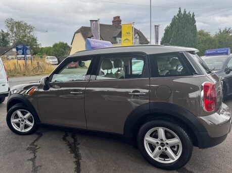 Mini Countryman 2.0 Cooper D Auto Euro 5 5dr 4