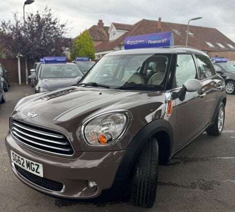 Mini Countryman 2.0 Cooper D Auto Euro 5 5dr 3