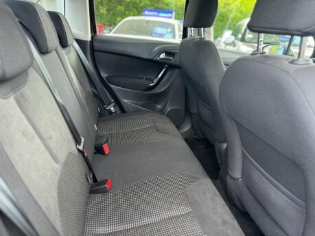 Citroen C3 1.6 e-HDi Airdream Exclusive Euro 5 (s/s) 5dr 19