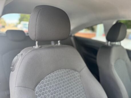 Vauxhall Corsa 1.4i ecoTEC Active Euro 6 3dr 27