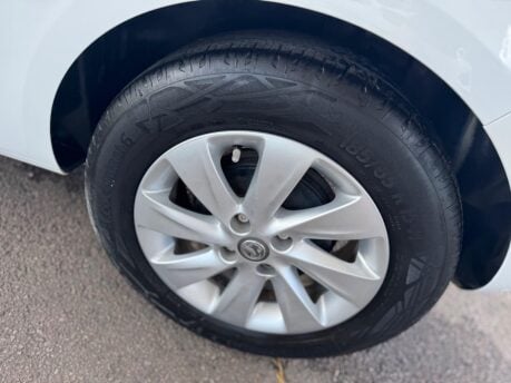 Vauxhall Corsa 1.4i ecoTEC Active Euro 6 3dr 16