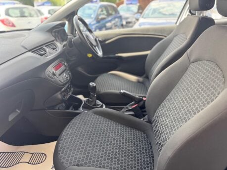 Vauxhall Corsa 1.4i ecoTEC Active Euro 6 3dr 33