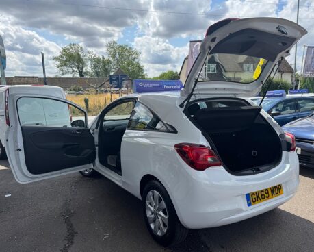 Vauxhall Corsa 1.4i ecoTEC Active Euro 6 3dr 36