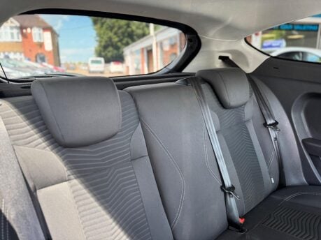 Ford Fiesta 1.25 Zetec Euro 6 3dr 29