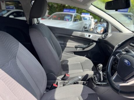 Ford Fiesta 1.25 Zetec Euro 6 3dr 27