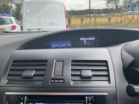 Mazda 3 1.6 Venture Euro 5 5dr 24