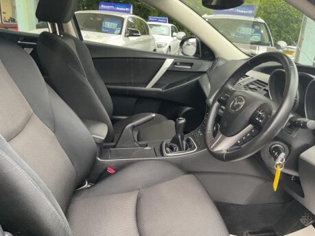Mazda 3 1.6 Venture Euro 5 5dr 28