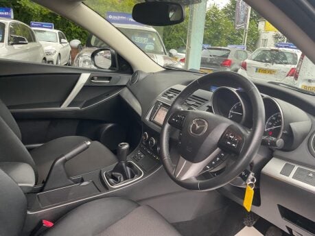 Mazda 3 1.6 Venture Euro 5 5dr 29