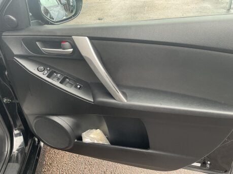 Mazda 3 1.6 Venture Euro 5 5dr 21