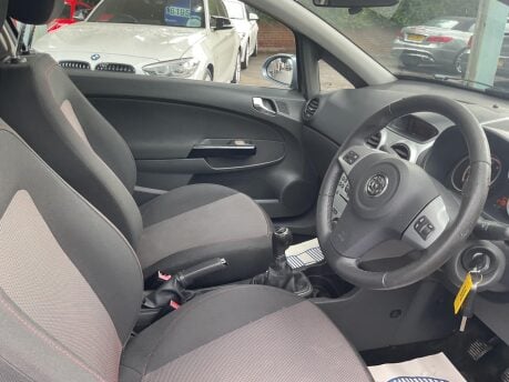 Vauxhall Corsa 1.4i 16v SXi 3dr 17