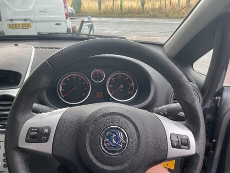 Vauxhall Corsa 1.4i 16v SXi 3dr 13