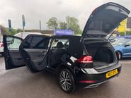 Volkswagen Golf 2.0 TDI BlueMotion Tech SE Nav DSG Euro 6 (s/s) 5dr 36