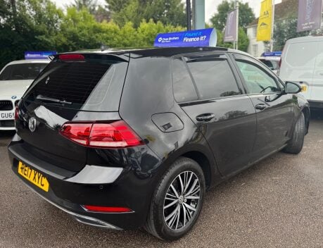 Volkswagen Golf 2.0 TDI BlueMotion Tech SE Nav DSG Euro 6 (s/s) 5dr 7