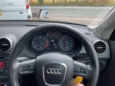 Audi A3 1.6 TDI Sport Sportback Euro 5 (s/s) 5dr 21