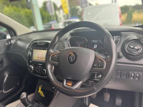 Renault Captur 1.5 dCi ENERGY Dynamique S Nav Euro 6 (s/s) 5dr 29